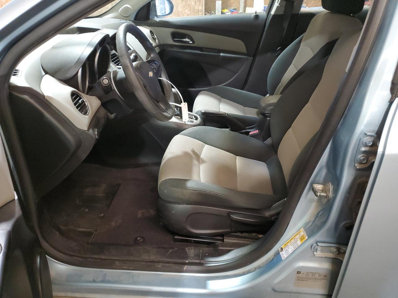 2012 Chevrolet Cruze - Image 7
