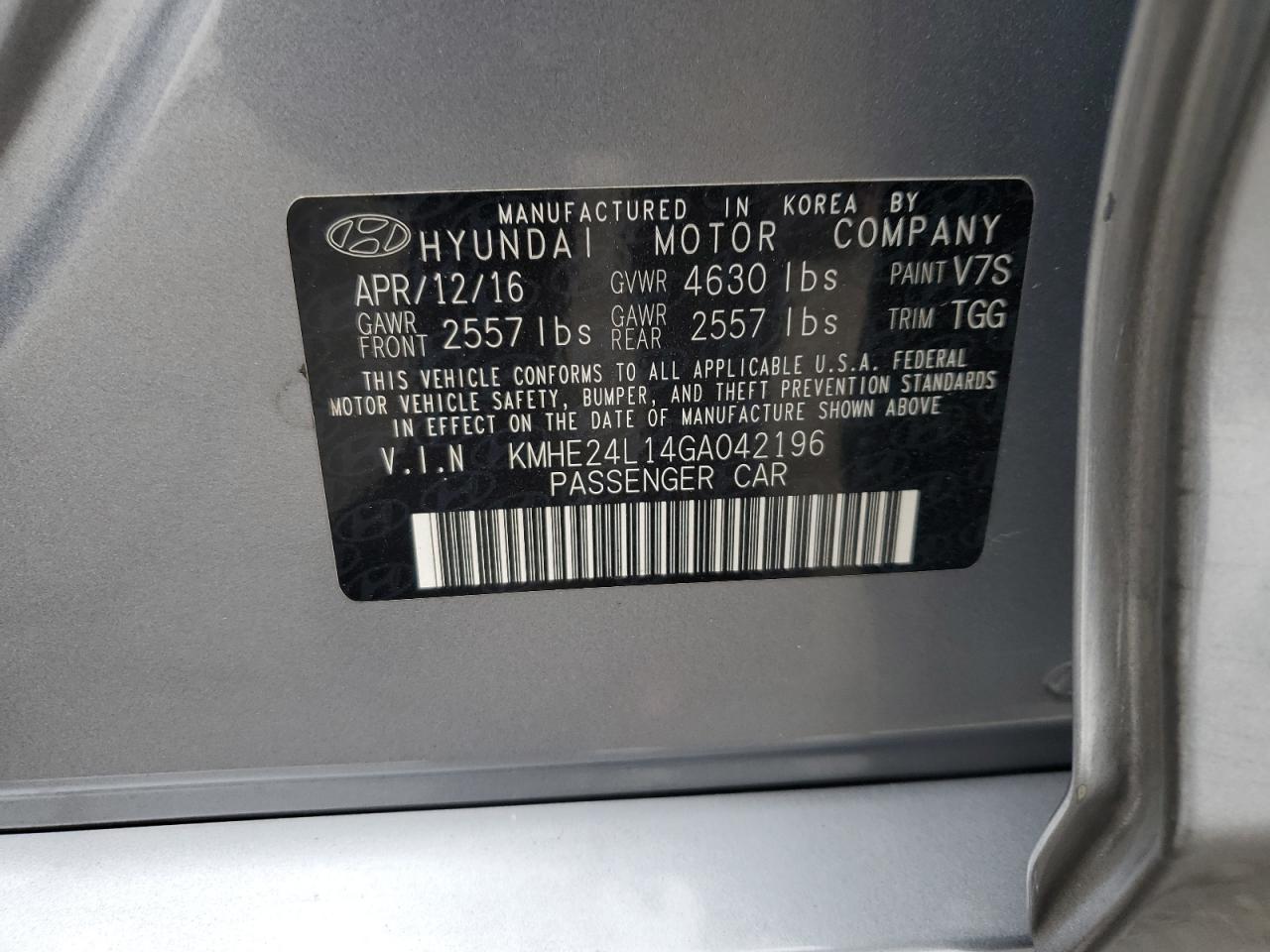 2016 Hyundai Sonata Hybrid VIN: KMHE24L14GA042196 Lot: 71129874