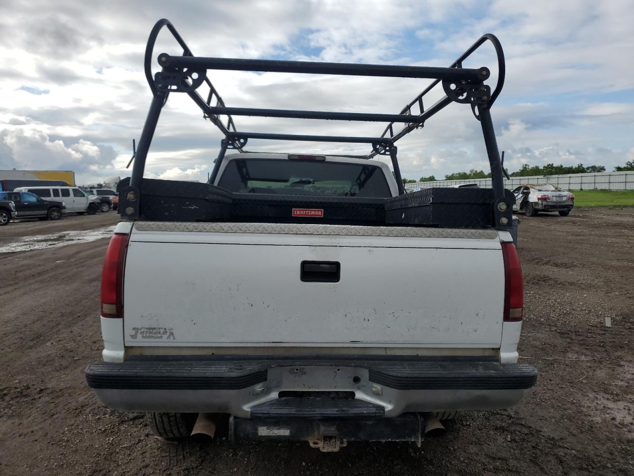 1998 Chevrolet Gmt-400 K1500 VIN: 1GCEK19R7WE160637 Lot: 70769964