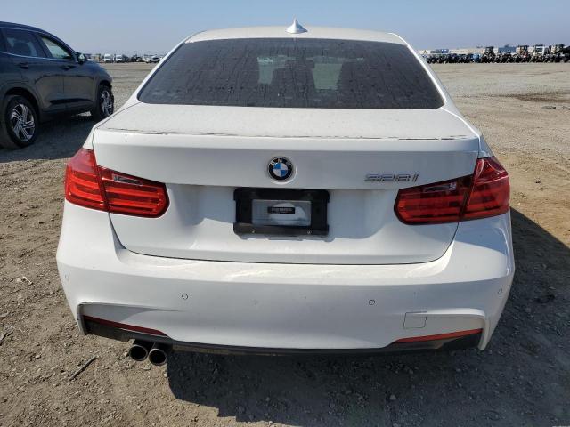  BMW 3 SERIES 2015 Білий