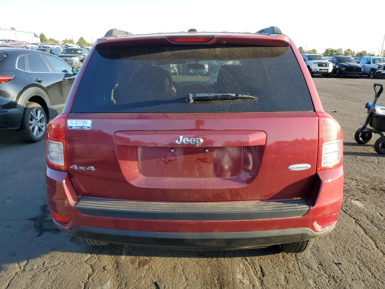 2012 Jeep Compass Latitude VIN: 1C4NJDEB3CD604207 Lot: 71370254