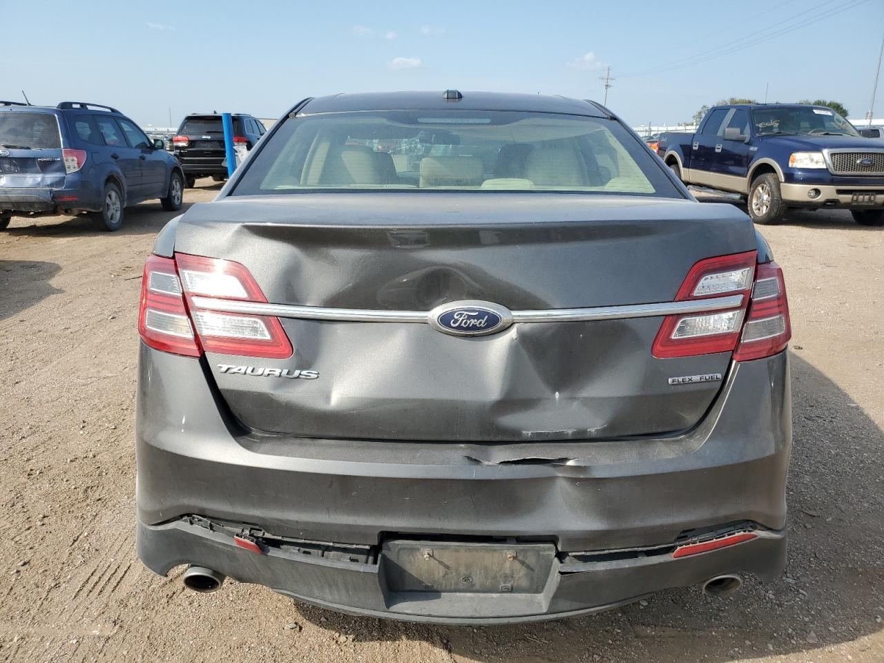 2016 Ford Taurus Se VIN: 1FAHP2D8XGG138131 Lot: 70334834