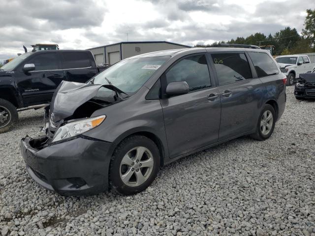 2017 Toyota Sienna Le