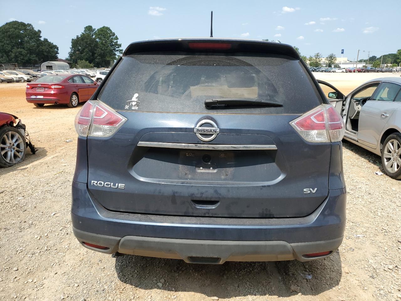 2015 Nissan Rogue S VIN: 5N1AT2MT6FC830853 Lot: 71031354