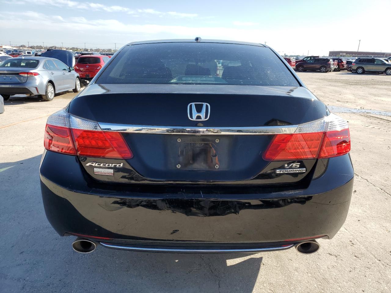 1HGCR3F9XDA033955 2013 Honda Accord Touring