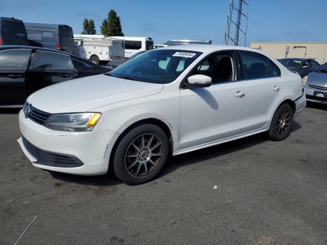 2013 Volkswagen Jetta Se for Sale in Hayward, CA - Rear End