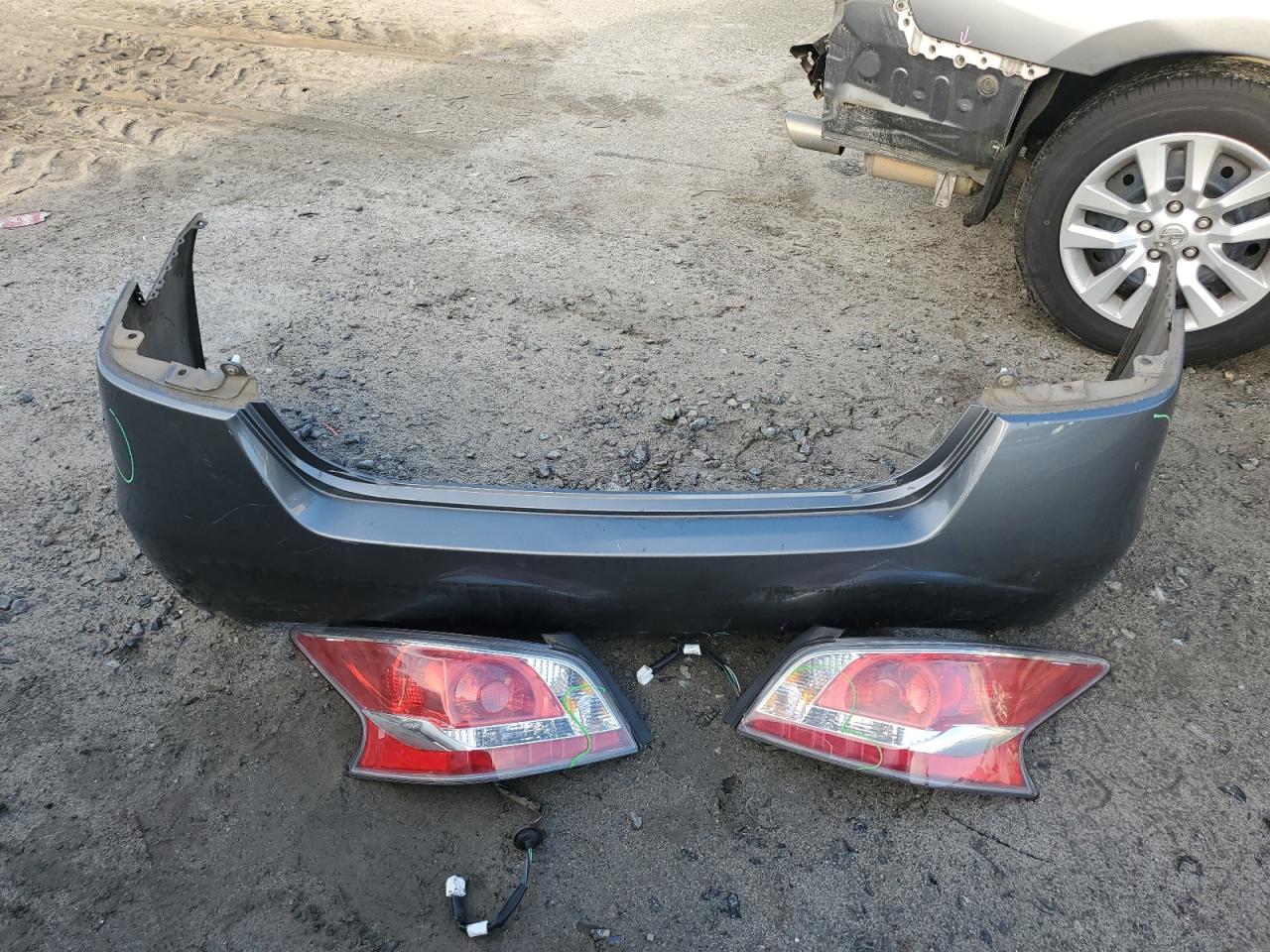 1N4AL3AP6FC260070 2015 Nissan Altima 2.5