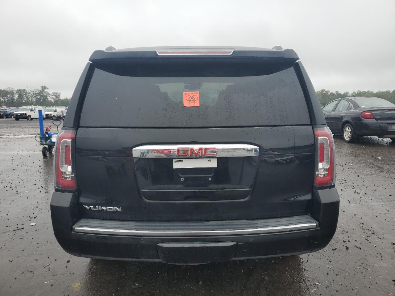 2015 GMC Yukon Denali VIN: 1GKS2CKJ2FR246129 Lot: 73102944