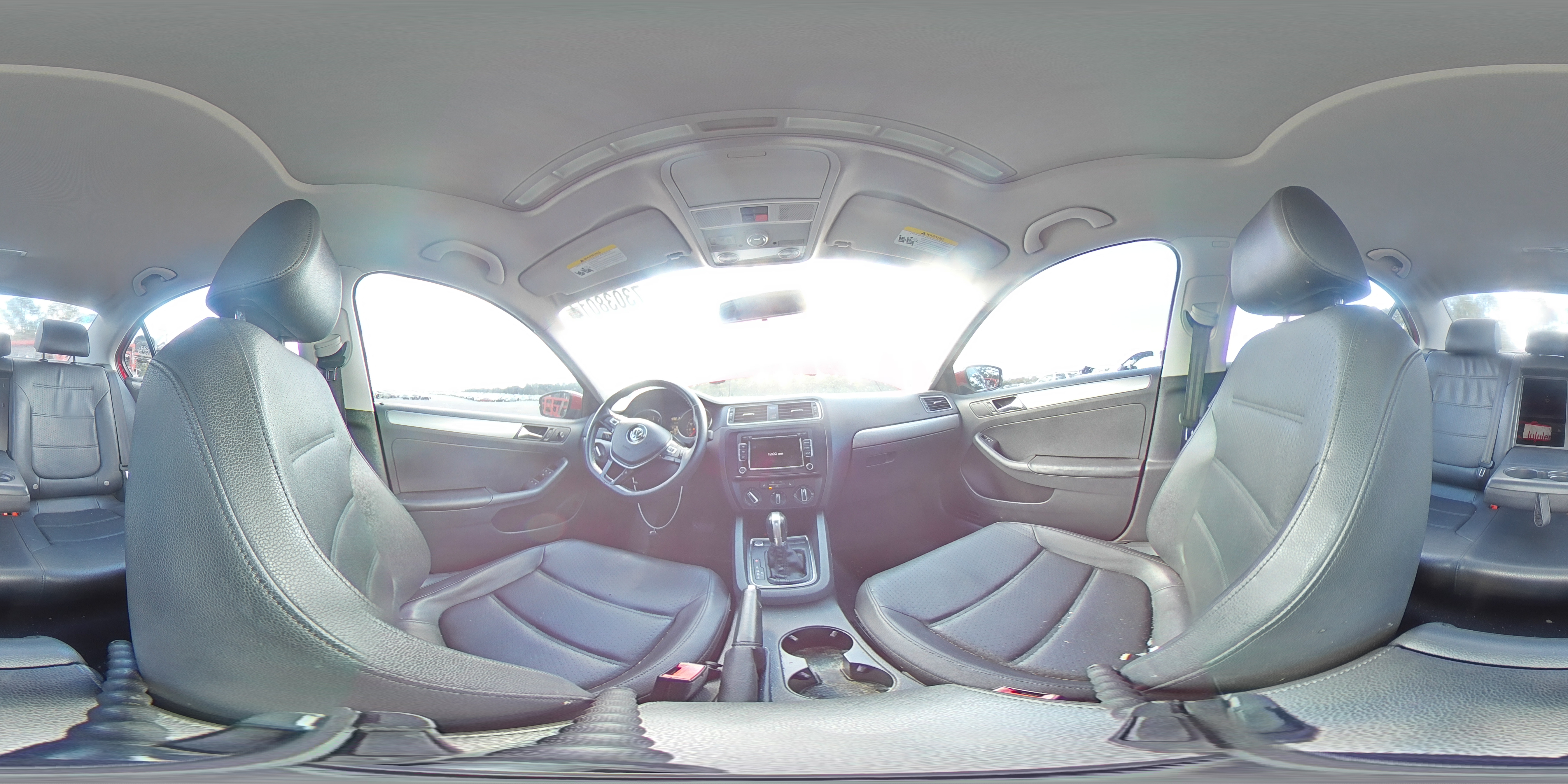 2015 Volkswagen Jetta - Image 12