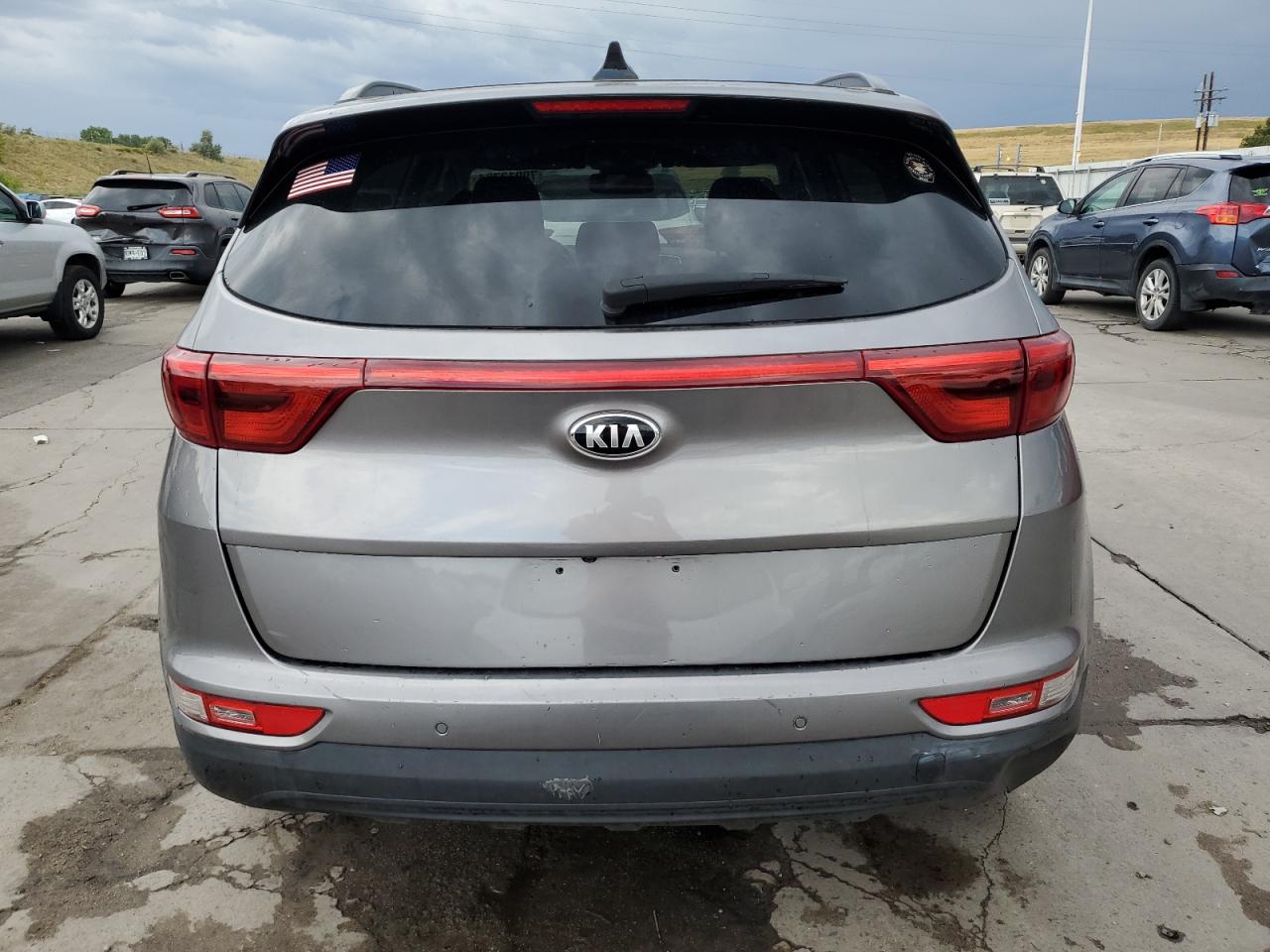 KNDPN3AC1J7353320 2018 Kia Sportage Ex