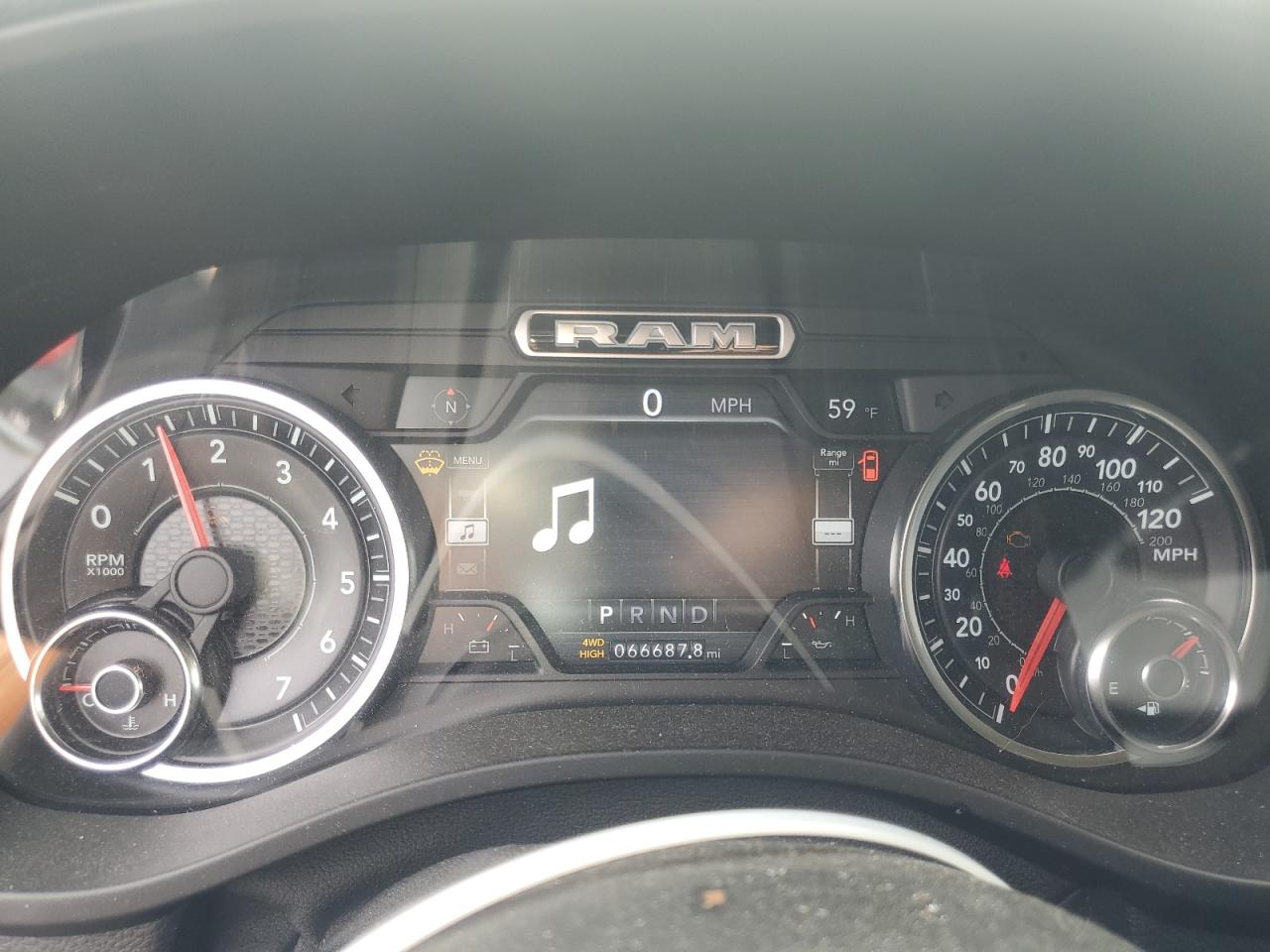 1C6SRFRT0KN700614 2019 Ram 1500 Laramie