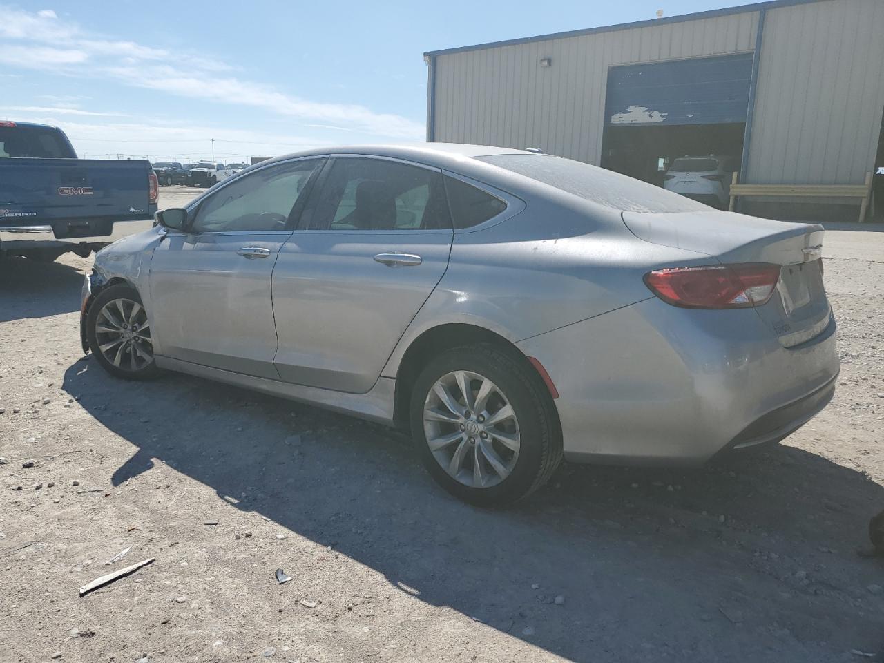 2015 Chrysler 200 - Image 2