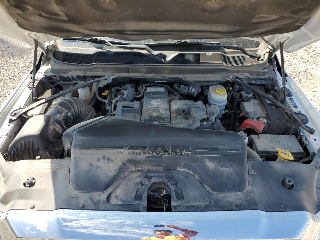 2022 RAM 2500 - Image 11