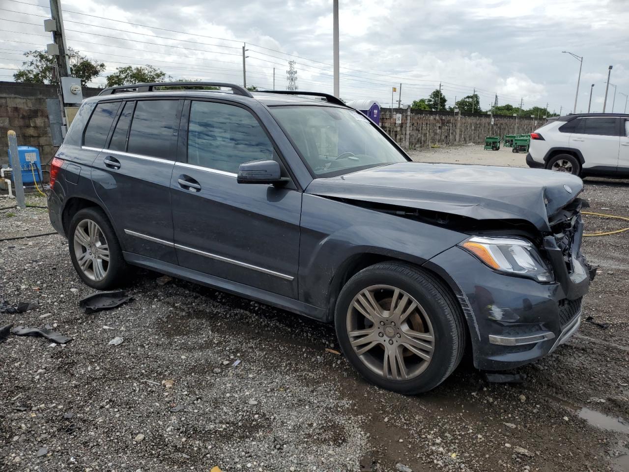 VIN WDCGG5HBXFG436698 2015 MERCEDES-BENZ GLK-CLASS no.4