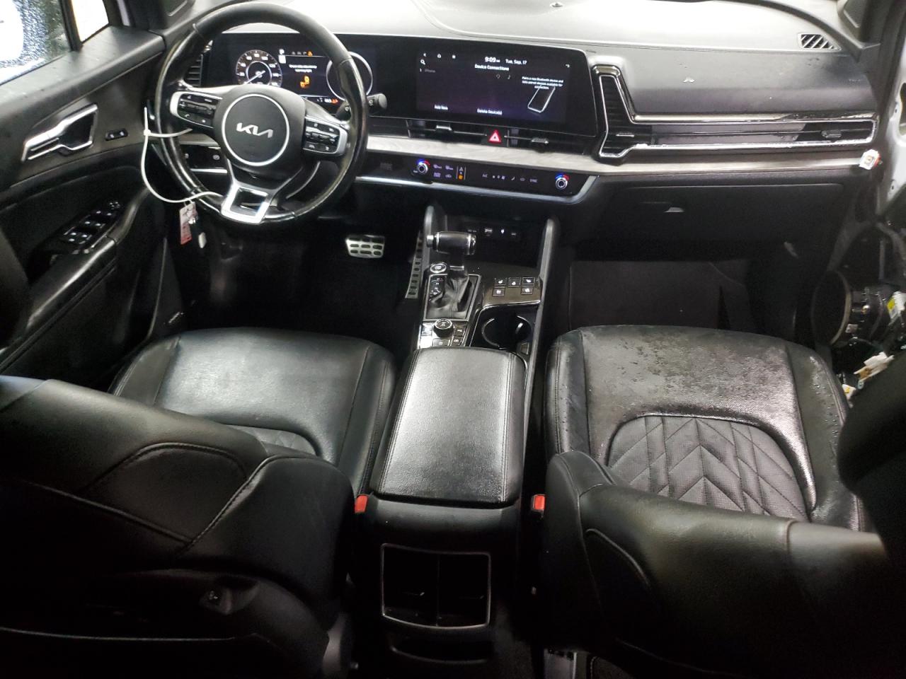 2023 Kia Sportage - Image 8