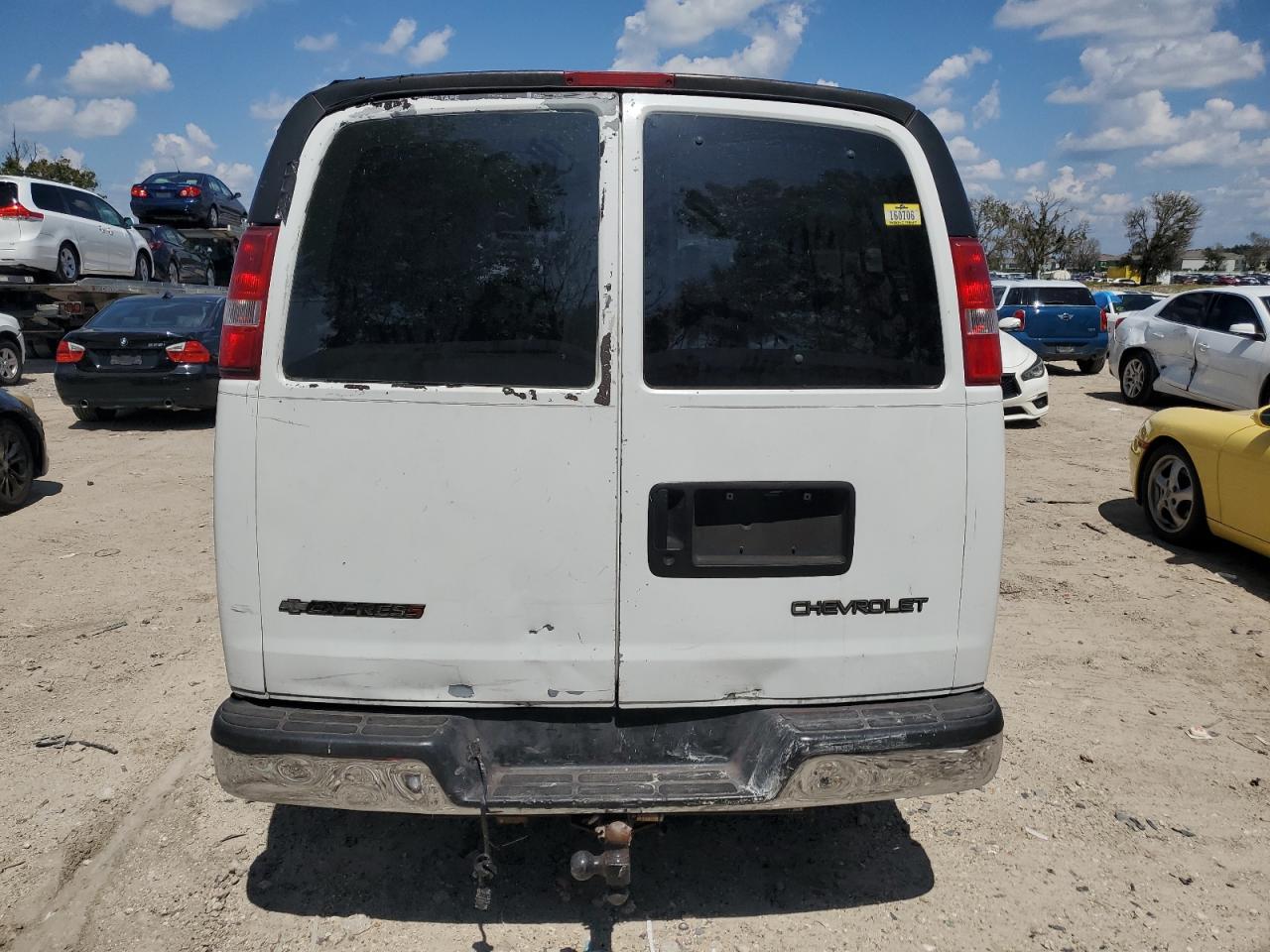 1GAHG39U051159021 2005 Chevrolet Express G3500