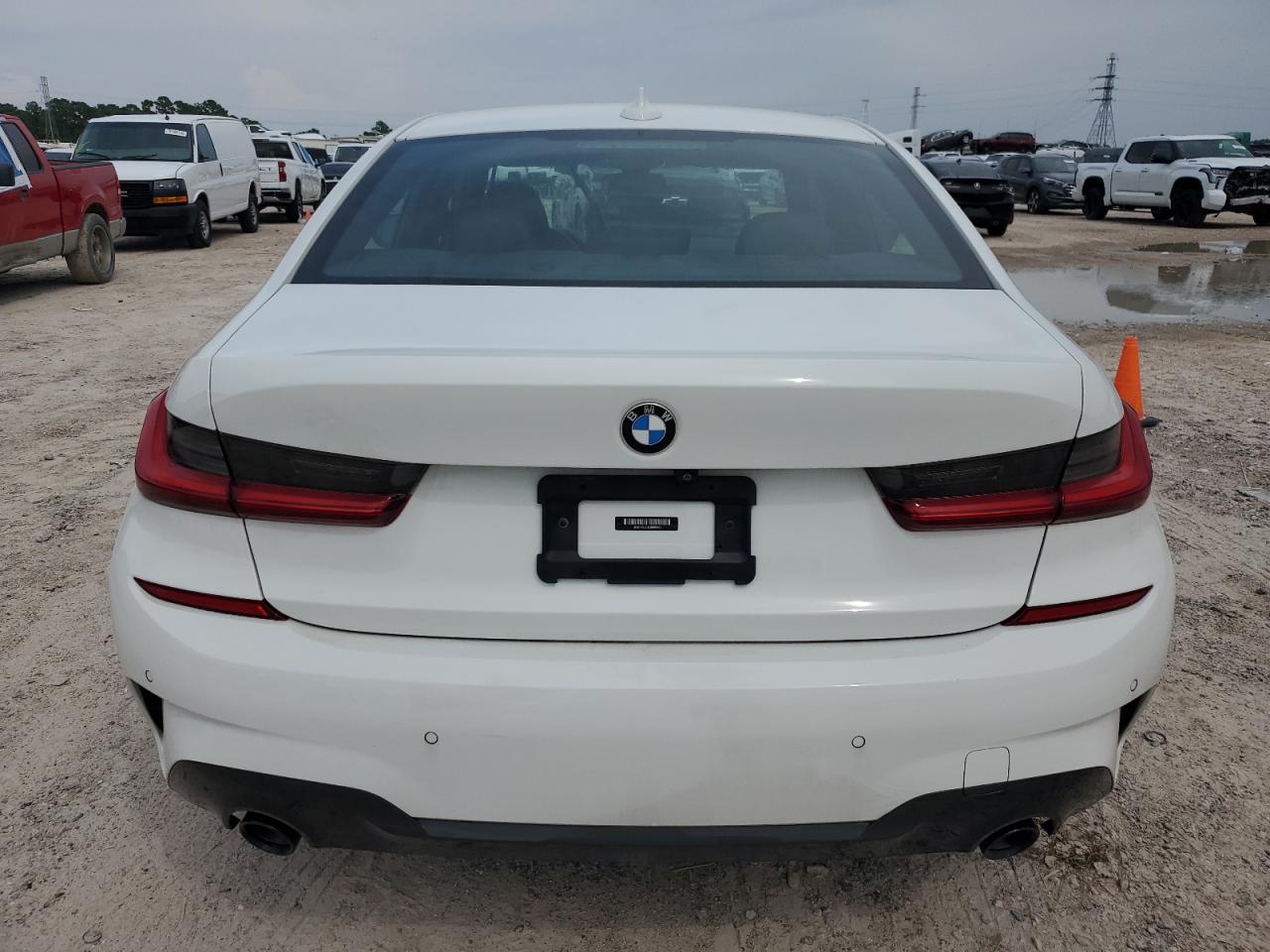 2021 BMW 330I VIN: 3MW5R1J04M8B96520 Lot: 70233474