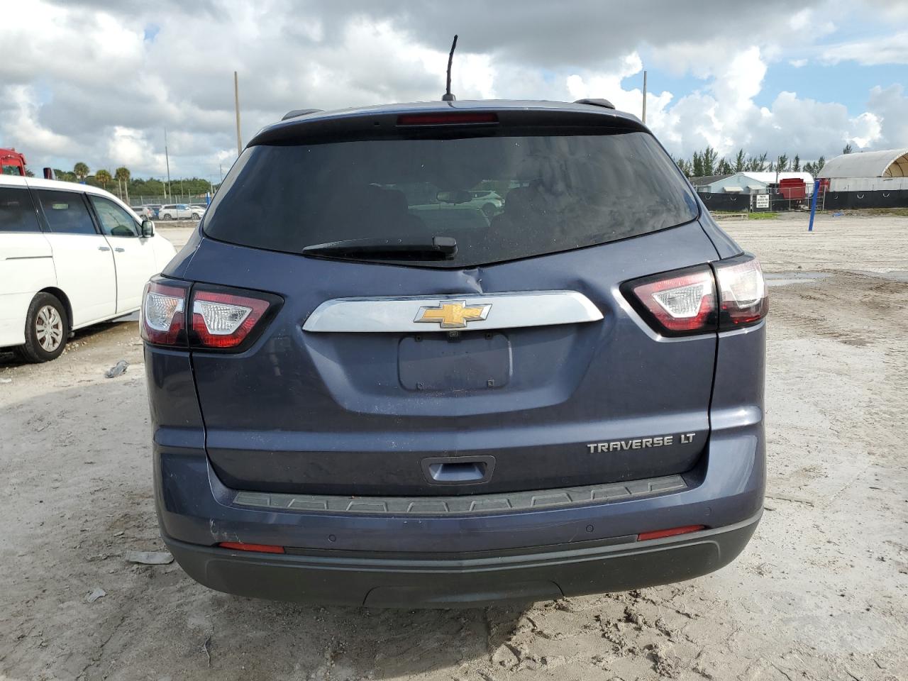 2013 Chevrolet Traverse Lt VIN: 1GNKRGKD5DJ130936 Lot: 73730924