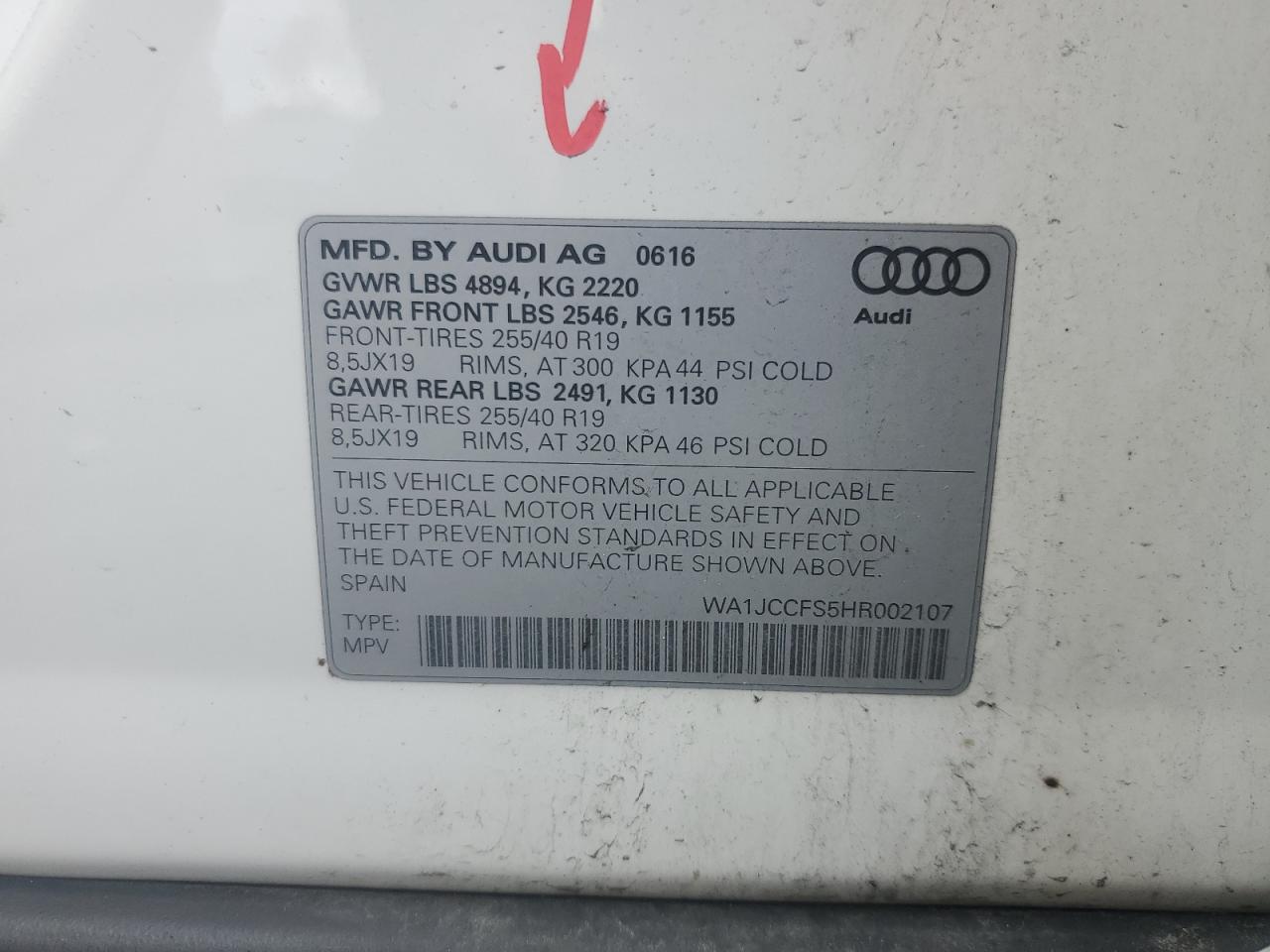 WA1JCCFS5HR002107 2017 Audi Q3 Premium Plus