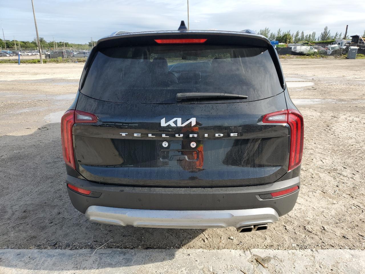 5XYP34HC5NG247737 2022 Kia Telluride Ex