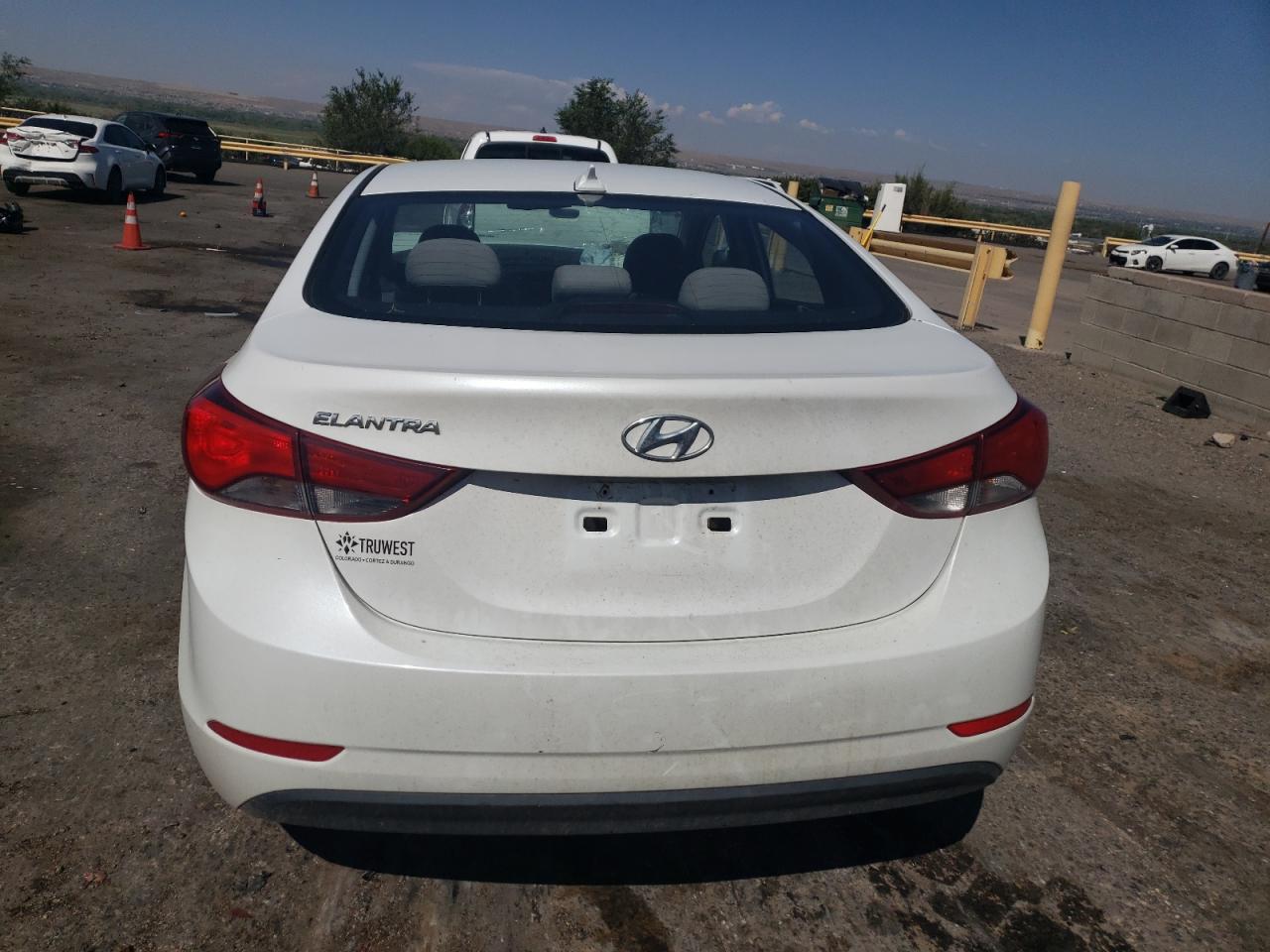 2016 Hyundai Elantra Se VIN: 5NPDH4AE9GH696284 Lot: 70528524