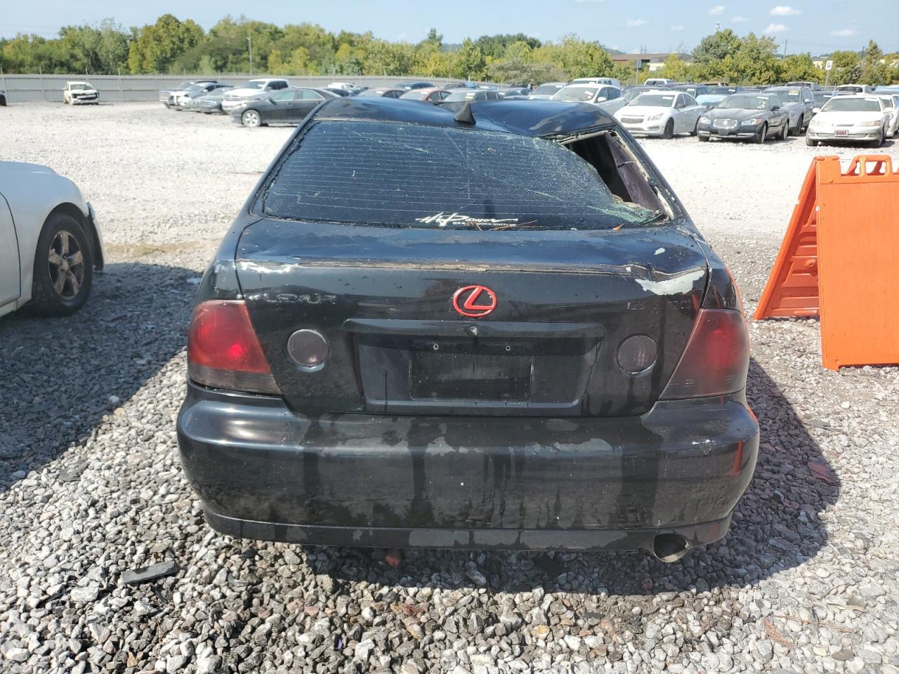 2001 Lexus Is 300 VIN: JTHBD182110016068 Lot: 71045224