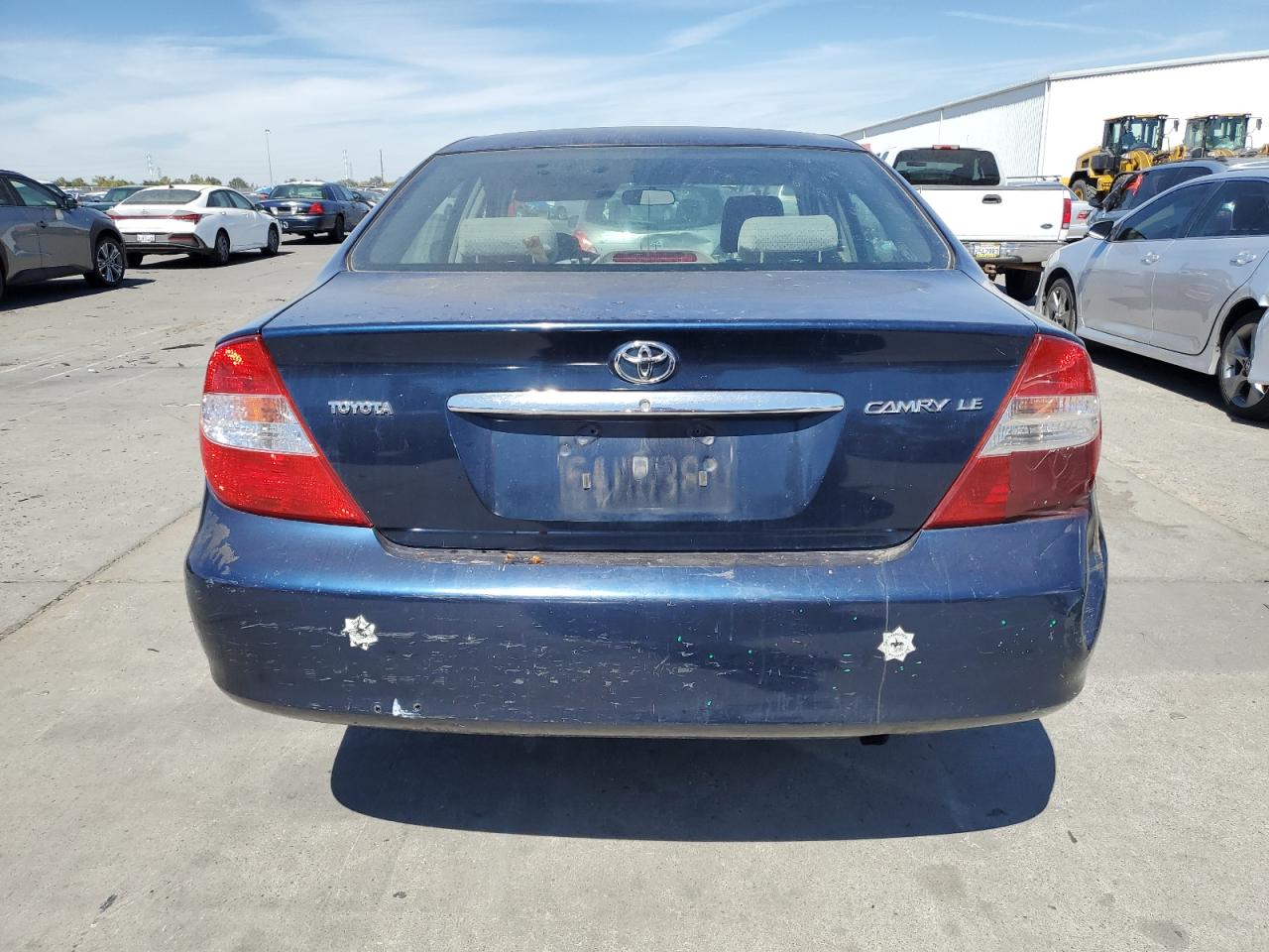 2003 Toyota Camry Le VIN: 4T1BE32K83U152790 Lot: 70631614