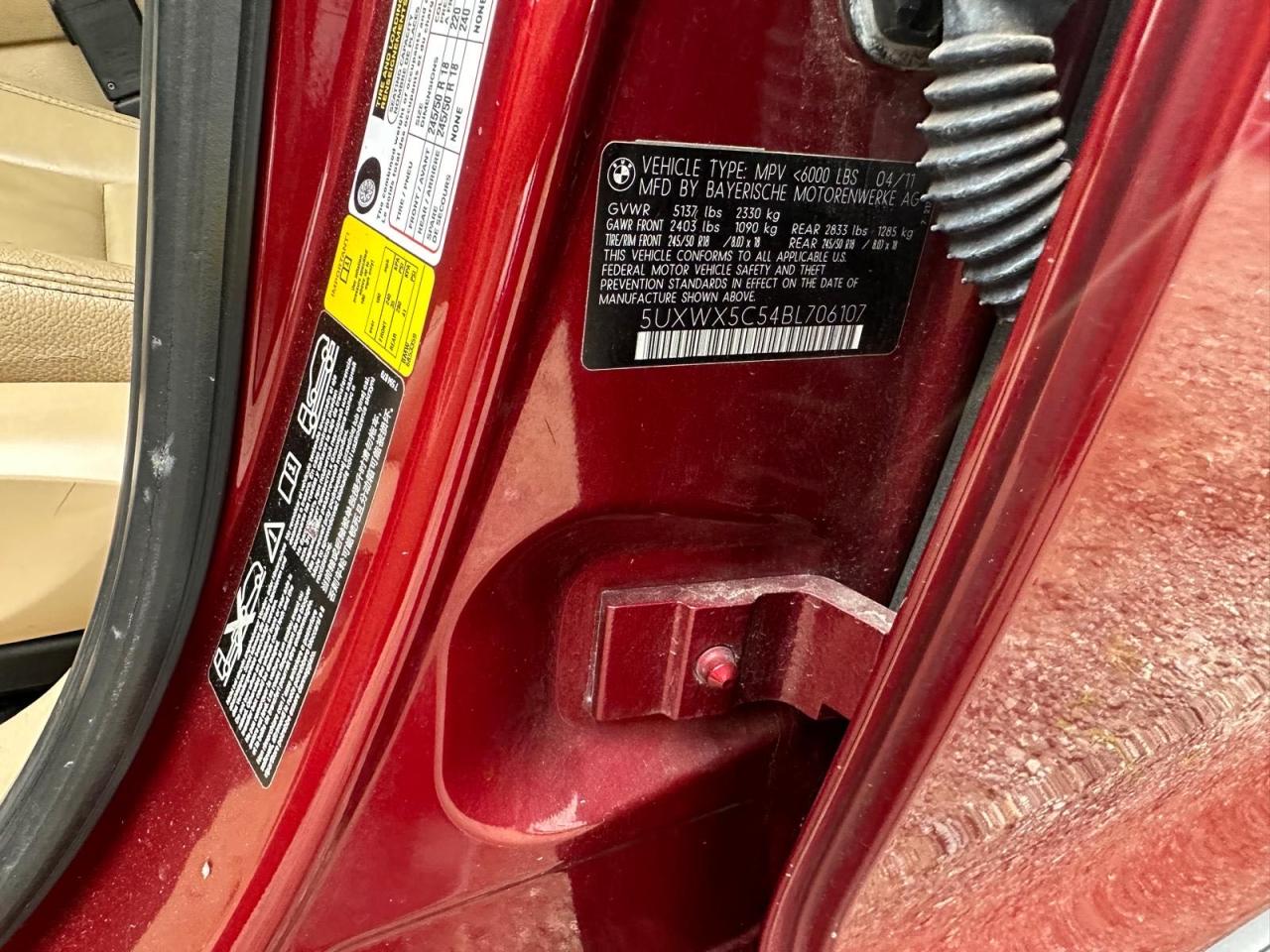 2011 BMW X3 xDrive28I VIN: 5UXWX5C54BL706107 Lot: 72448834