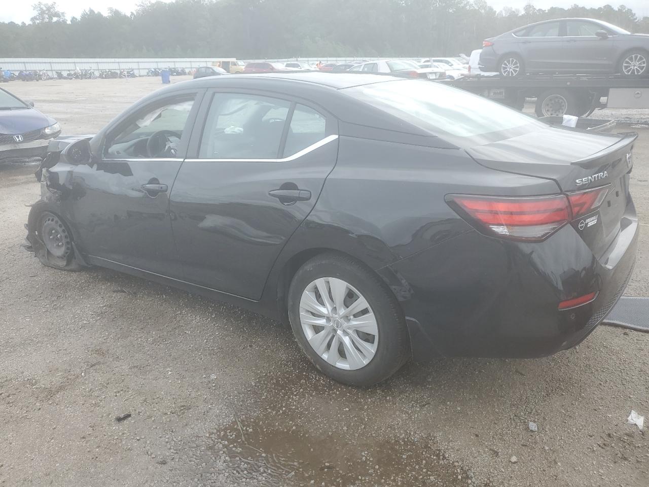 2022 Nissan Sentra - Image 2