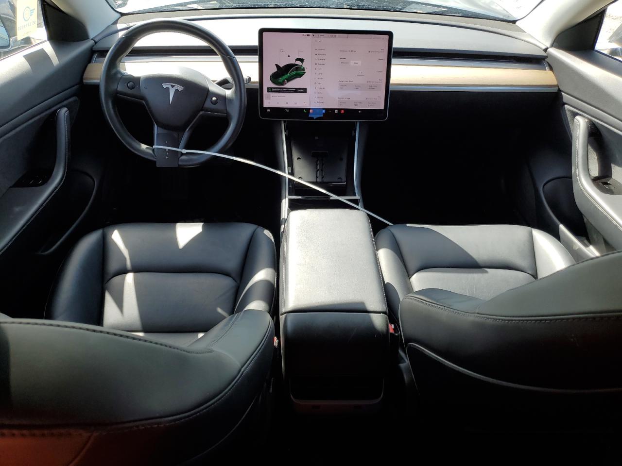 5YJ3E1EA6JF042682 2018 Tesla Model 3