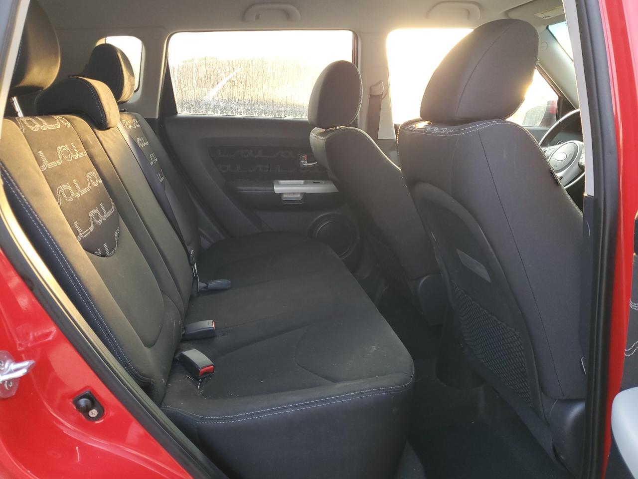 2012 Kia Soul + VIN: KNDJT2A6XC7369308 Lot: 71031064