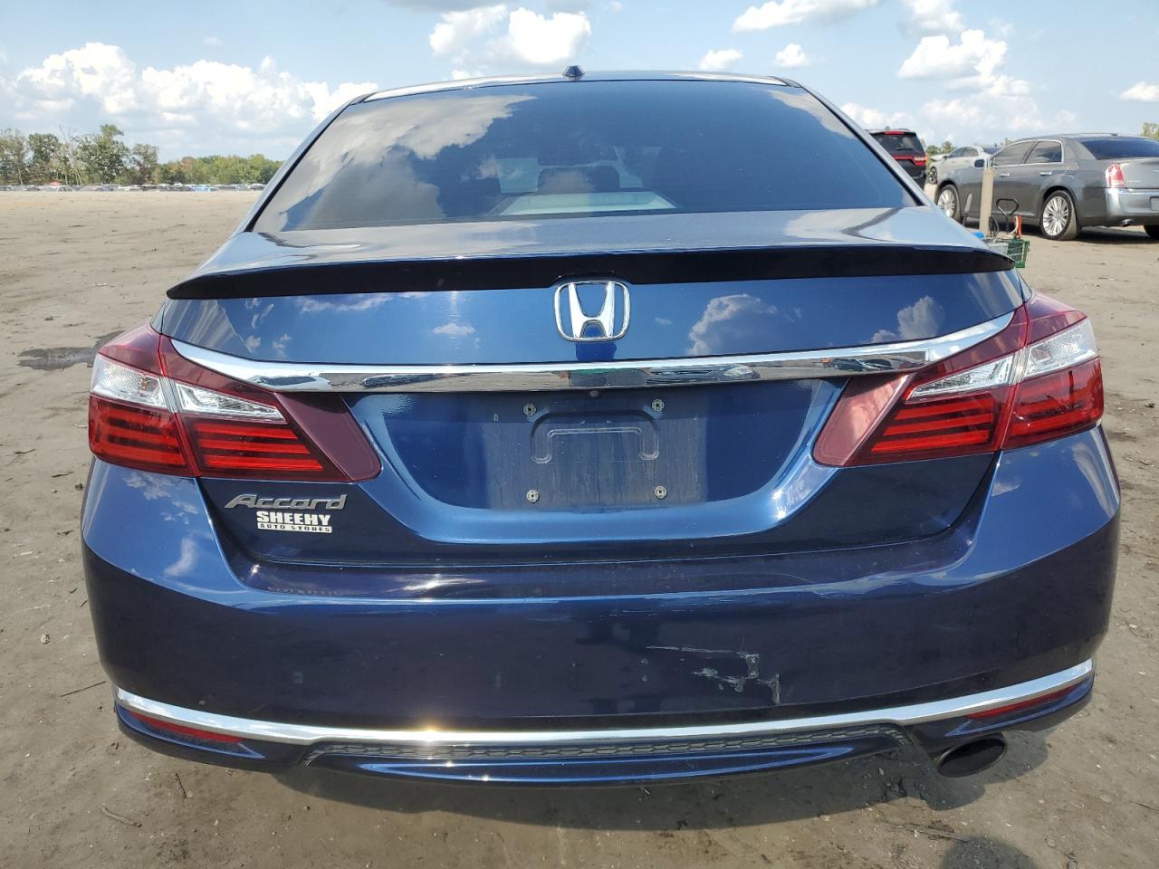 1HGCR2F87HA231173 2017 Honda Accord Exl