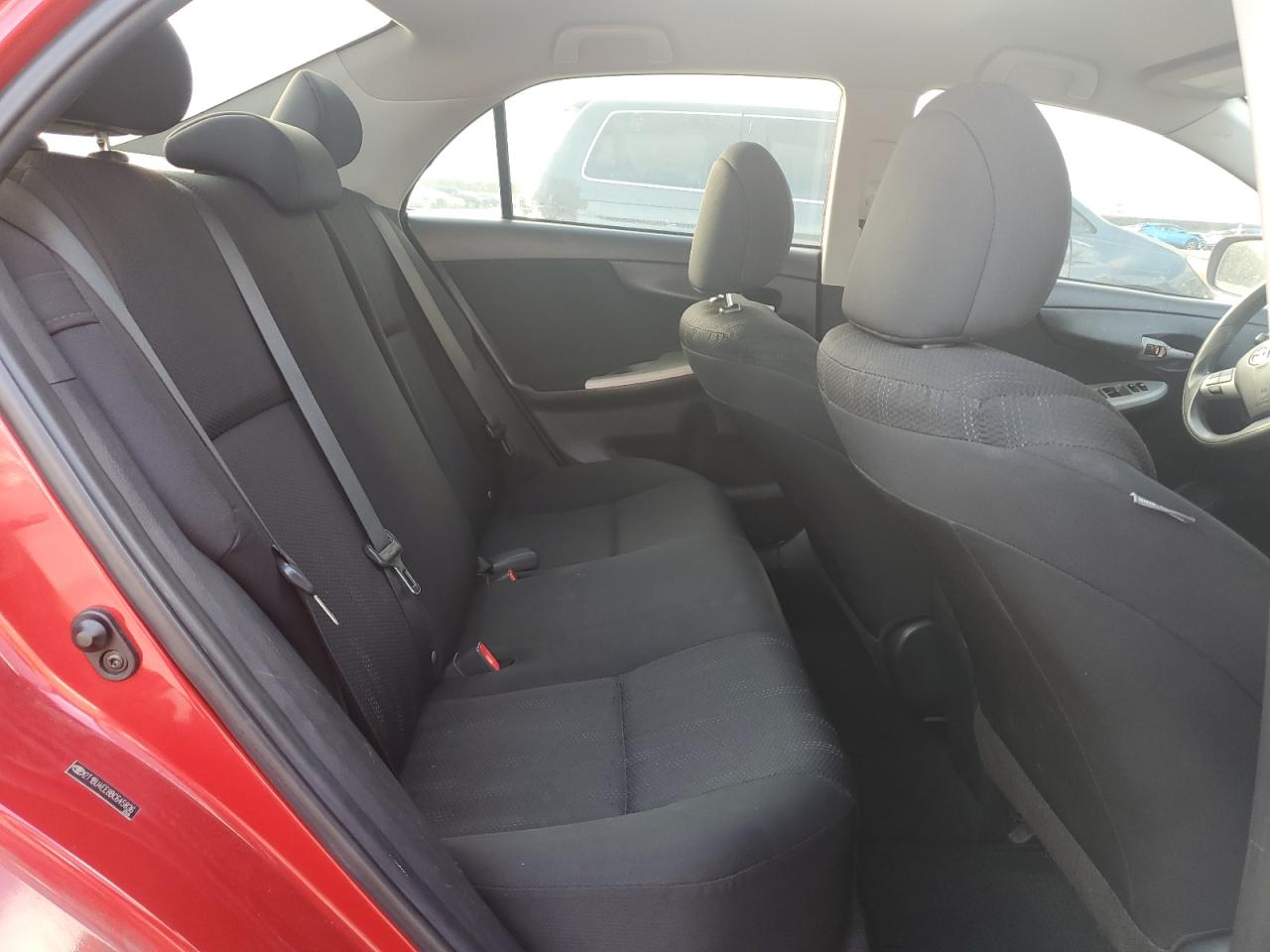 2011 Toyota Corolla - Image 10