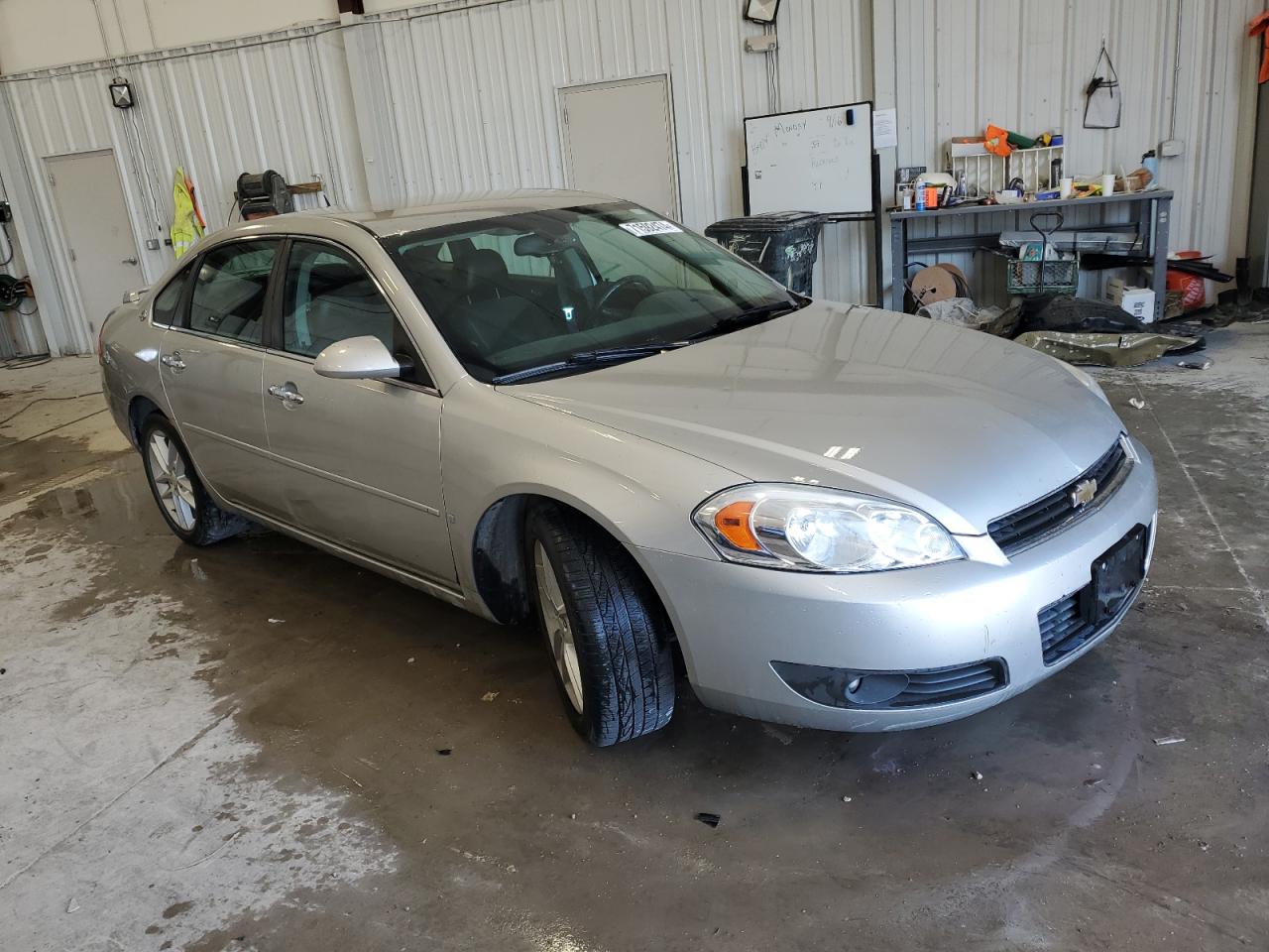 2G1WU583181202476 2008 Chevrolet Impala Ltz