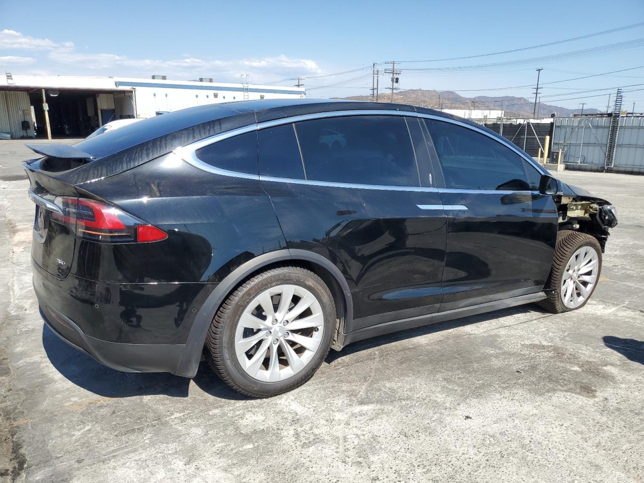 VIN 5YJXCDE29JF141160 2018 TESLA MODEL X no.3