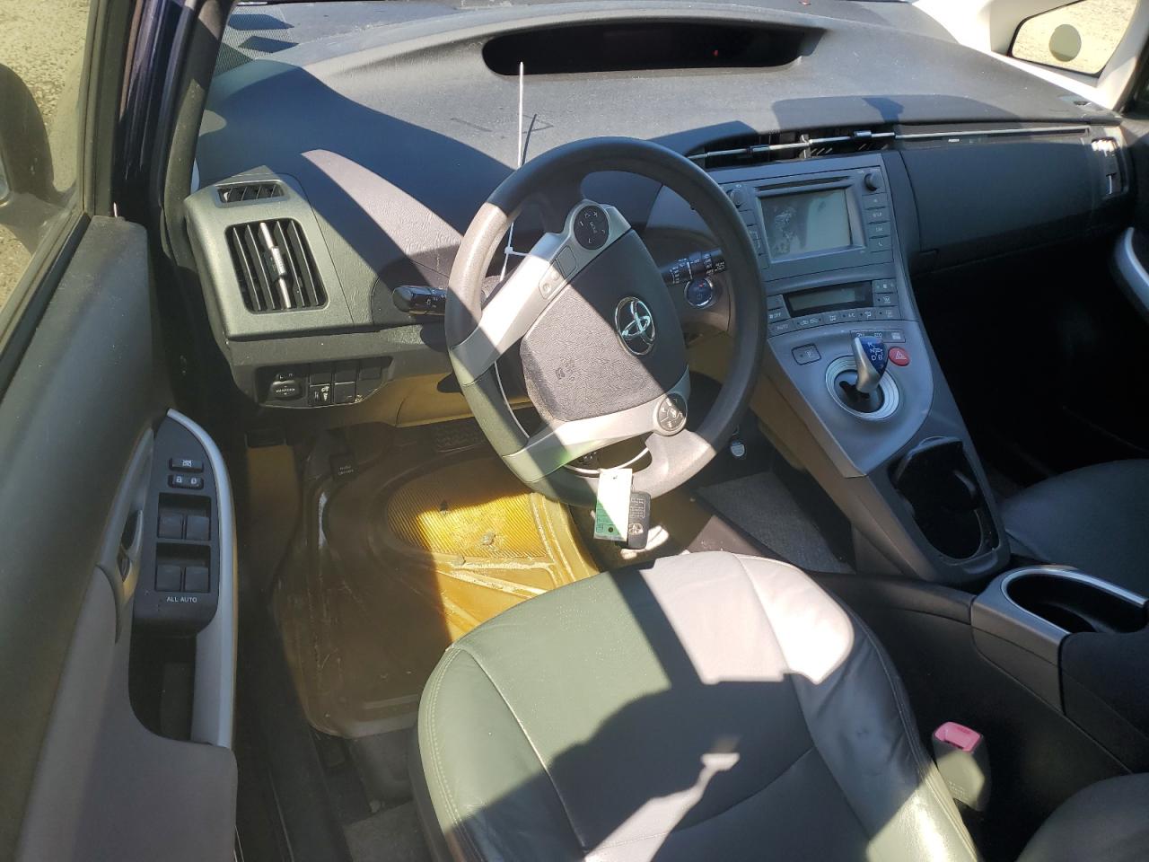 JTDKN3DU2C1566457 2012 Toyota Prius