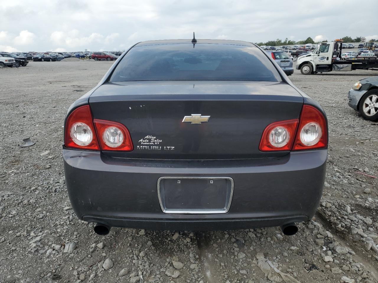 2011 Chevrolet Malibu - Image 6