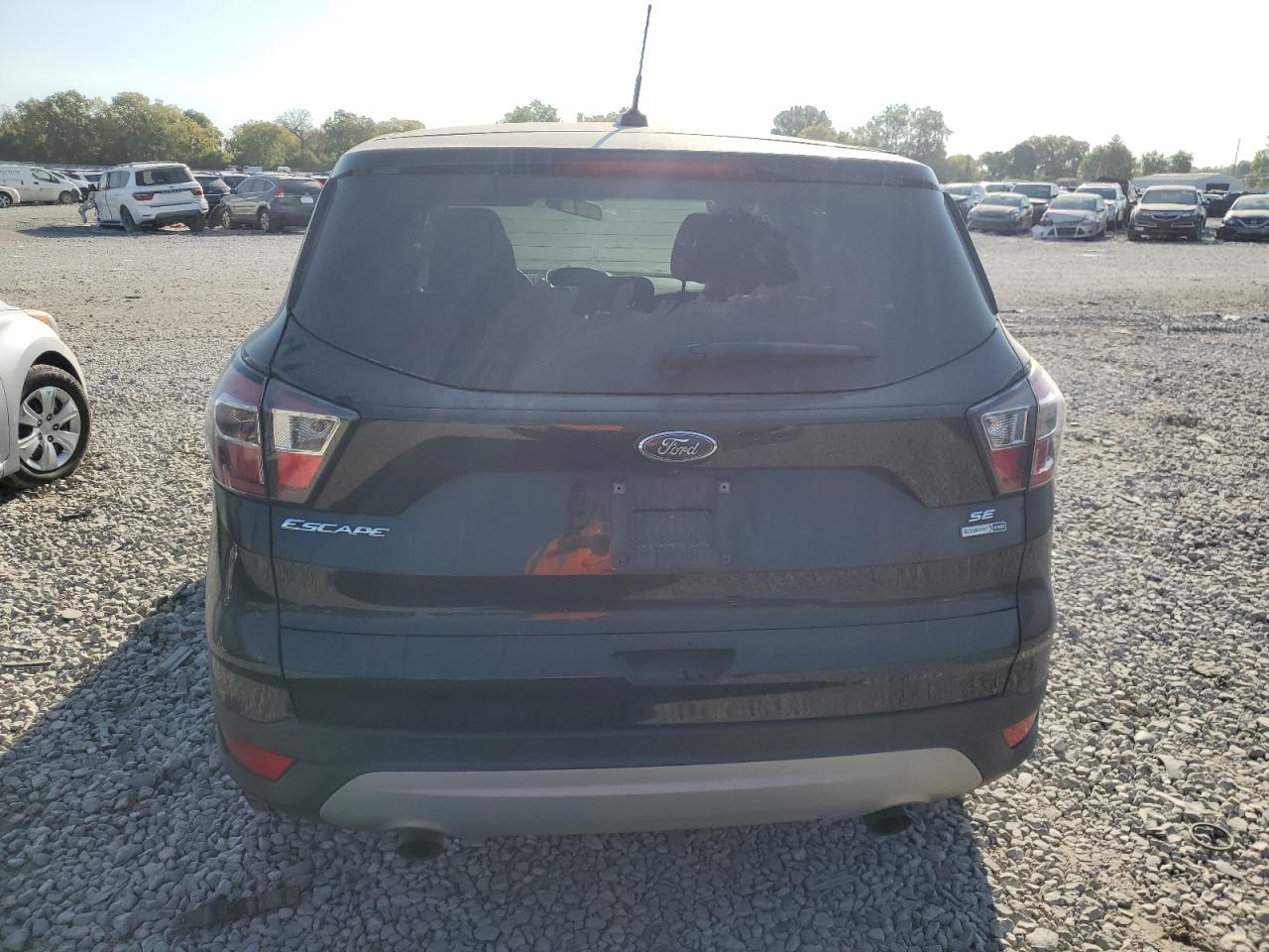 2017 Ford Escape Se VIN: 1FMCU9GD1HUA77572 Lot: 71961374