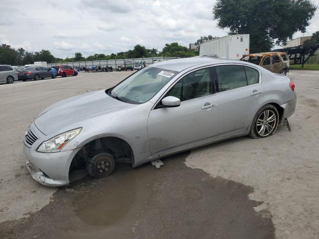 2015 Infiniti Q40 