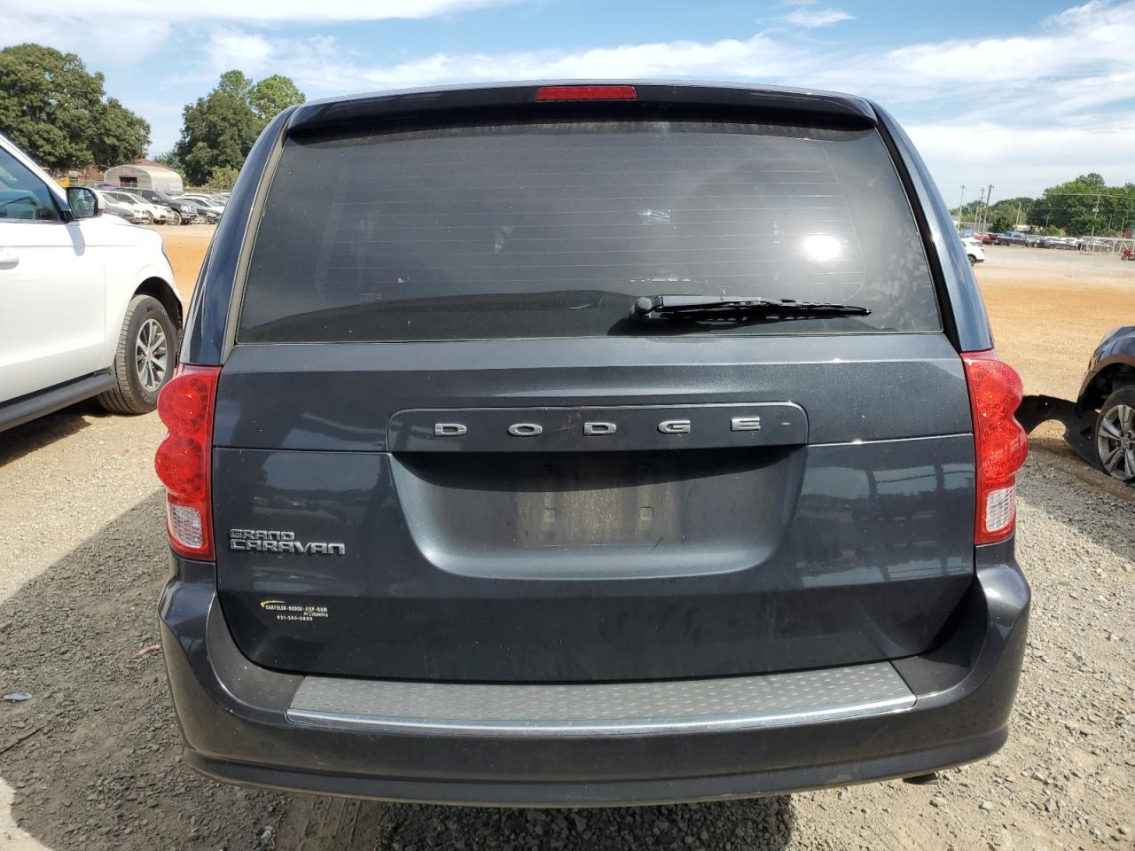 2C4RDGBG1ER161209 2014 Dodge Grand Caravan Se