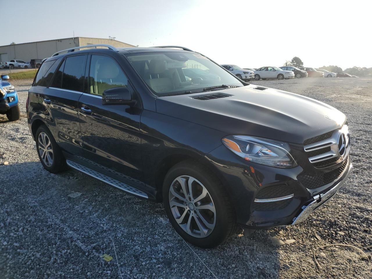 VIN 4JGDA5JBXGA630619 2016 MERCEDES-BENZ GLE-CLASS no.4