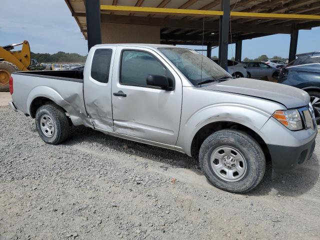  NISSAN FRONTIER 2018 Серебристый