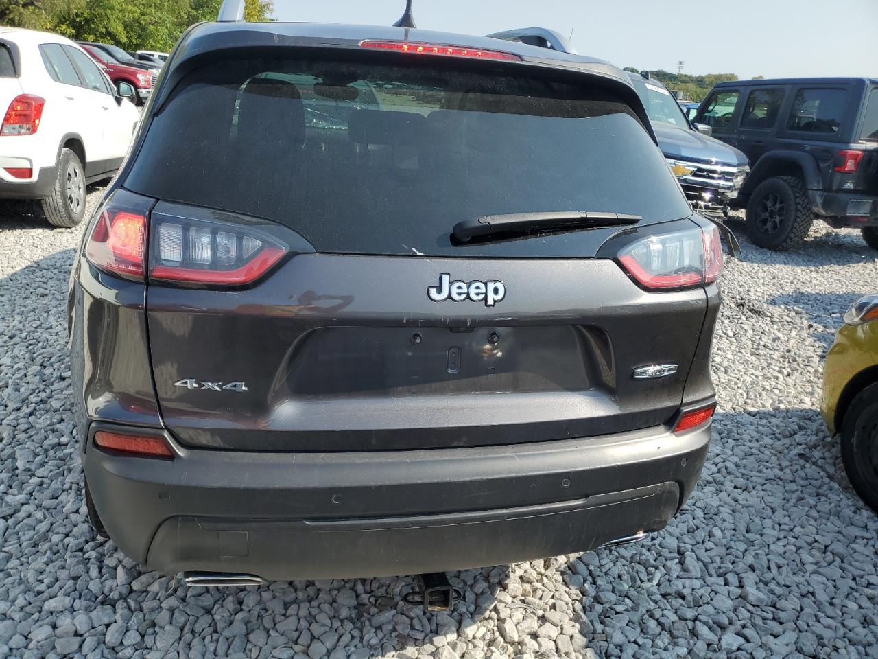 1C4PJMMX2MD158266 2021 Jeep Cherokee Latitude Lux