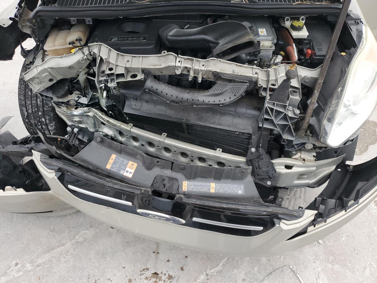 2015 Ford C-MAX - Image 12