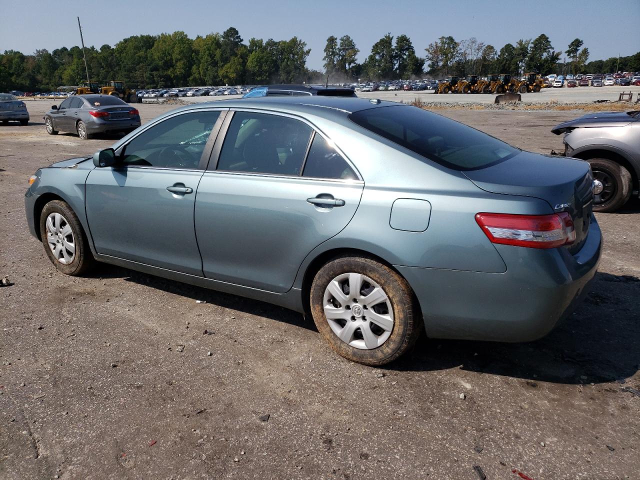 2010 Toyota Camry - Image 2