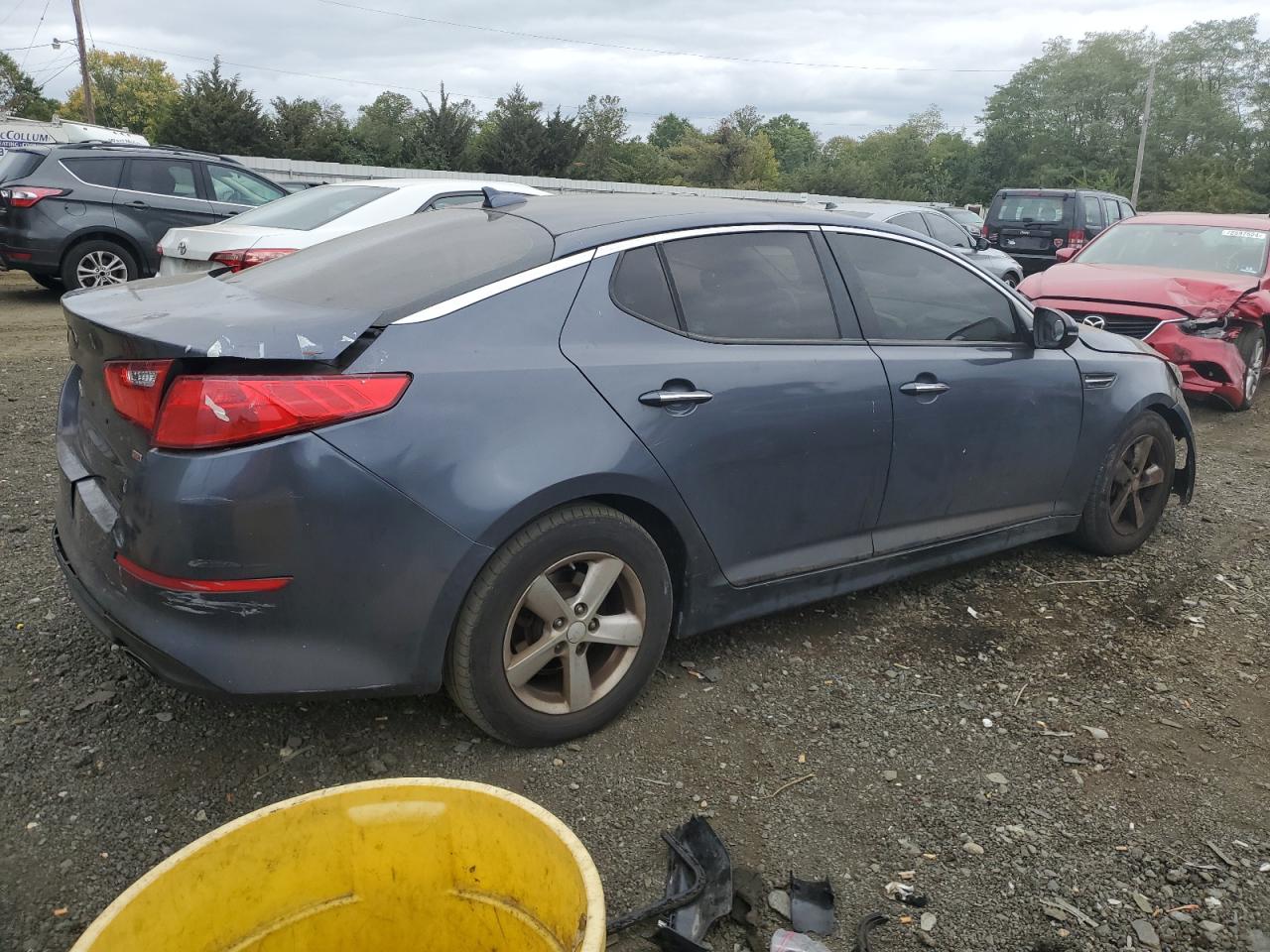 KNAGM4A70F5611581 2015 Kia Optima Lx