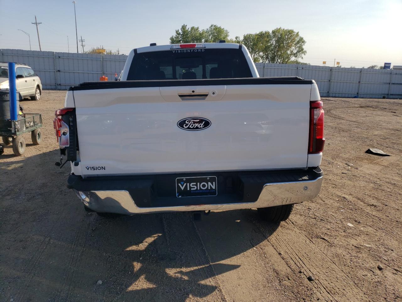 1FTFW3L84RKD53497 2024 Ford F150 Xlt