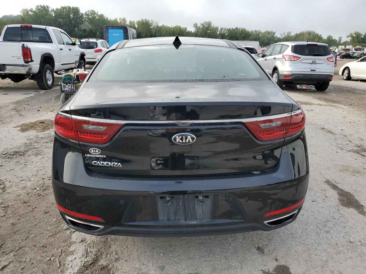 KNALC4J10K5159526 2019 Kia Cadenza Luxury