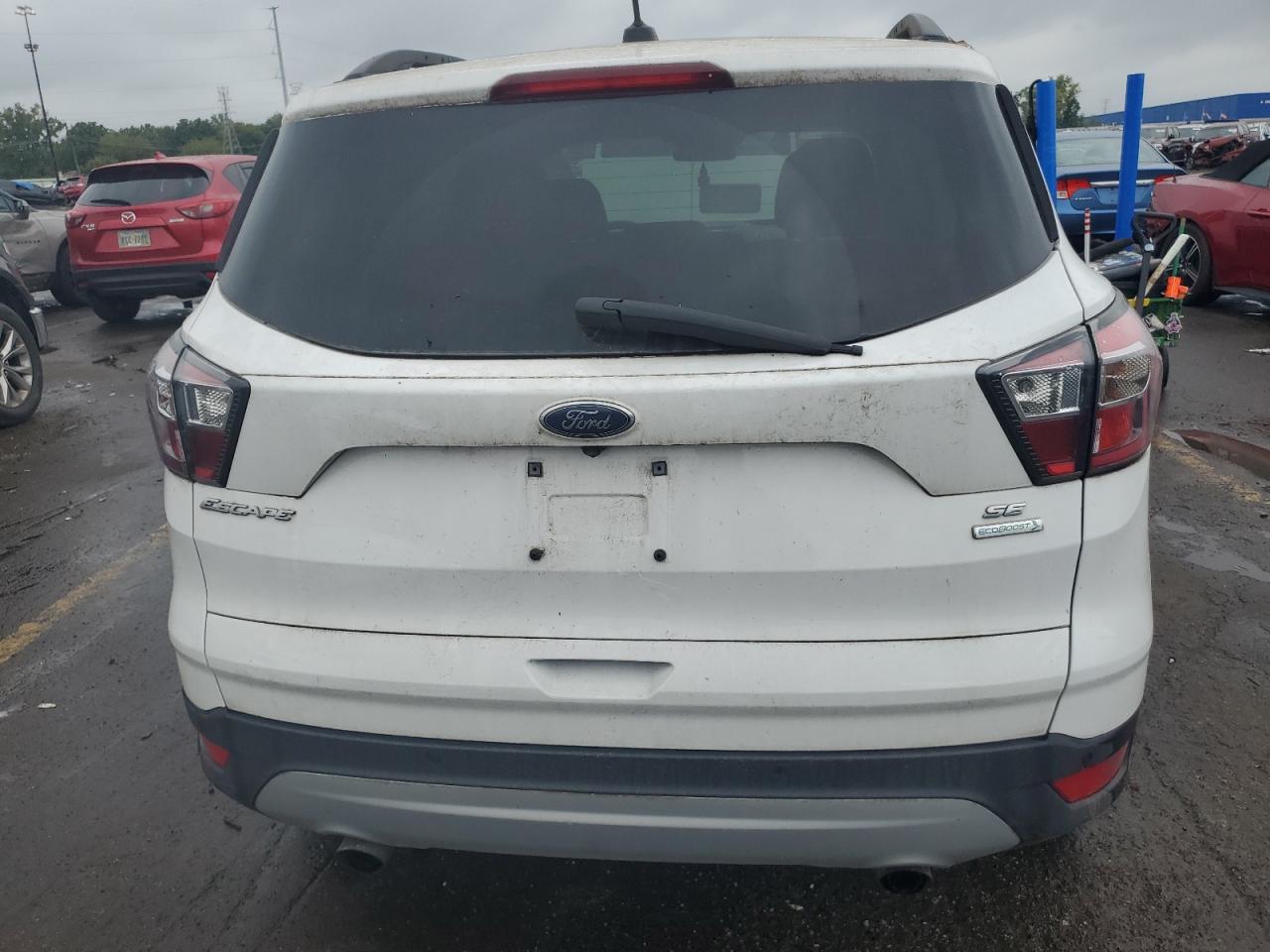 1FMCU0GD4HUA30323 2017 Ford Escape Se