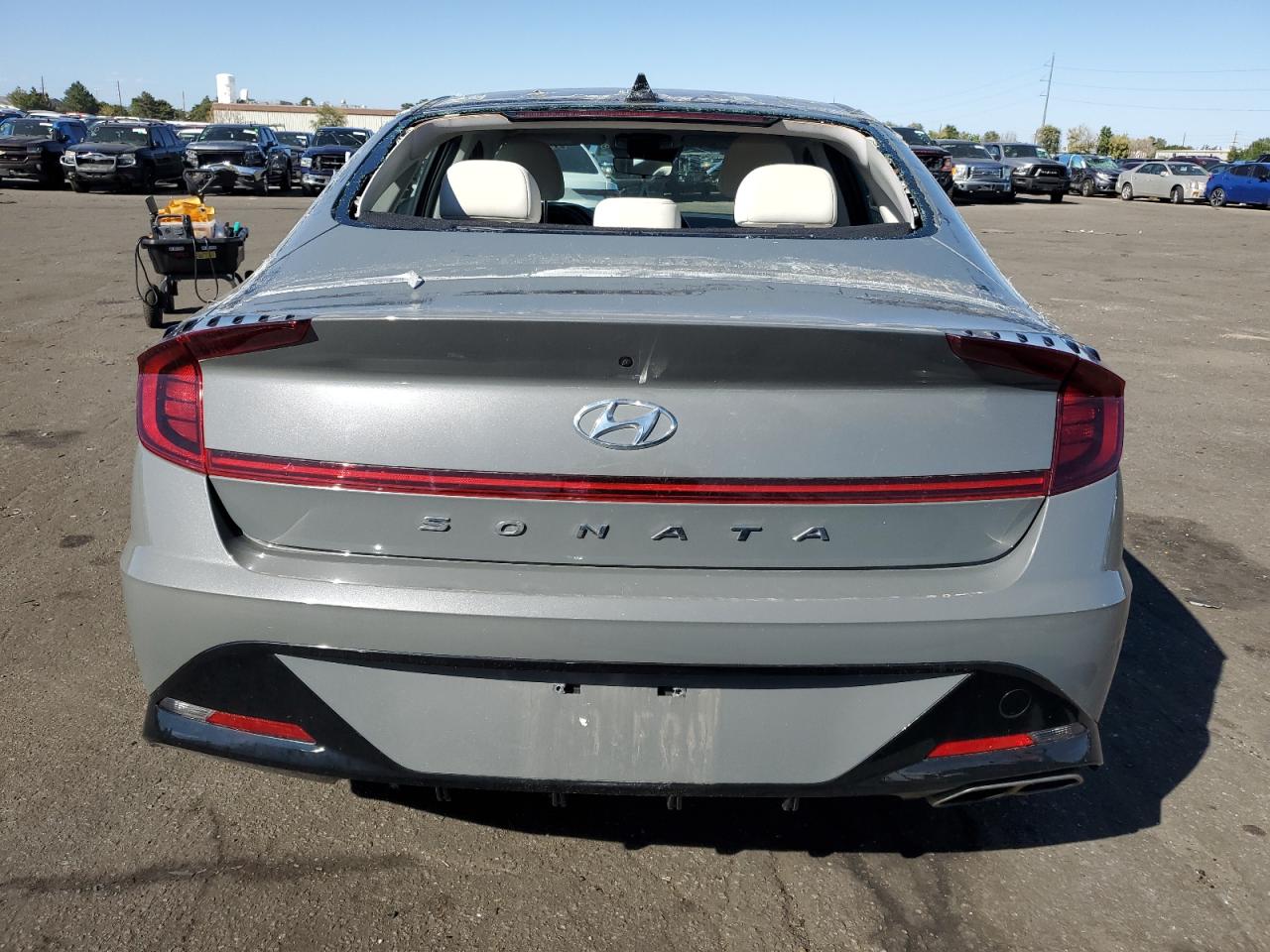 2022 Hyundai Sonata - Image 6